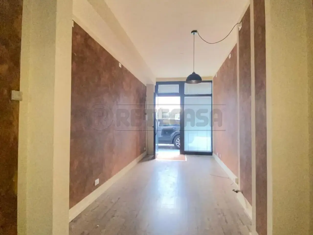 Palazzina commerciale in Via Orazio Marinali 33, Bassano Del Grappa, {3} - Foto 2