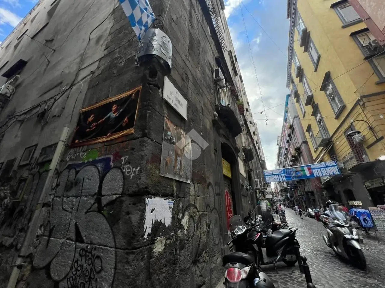 Negozio in Via San Nicola dei Caserti 65, Napoli, {3} - Foto 1