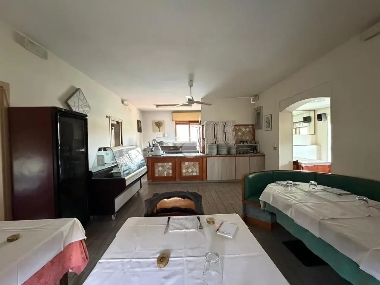 Palazzina commerciale in Via G. Mazzini 28, Montichiari, {3} - Foto 1