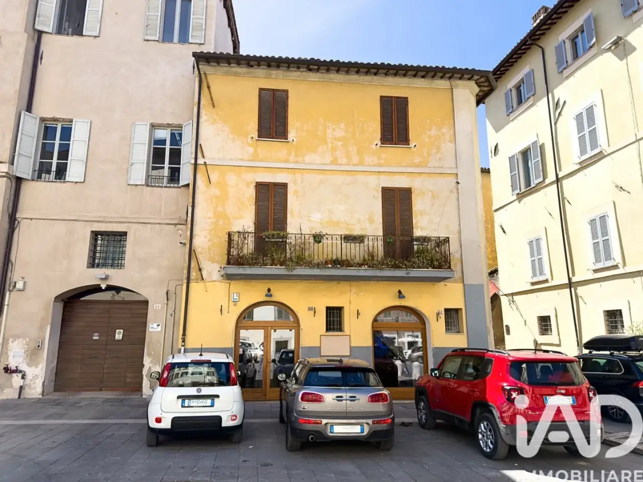 Negozio in Piazza Venti Settembre 22, Foligno, {3} - Foto 1
