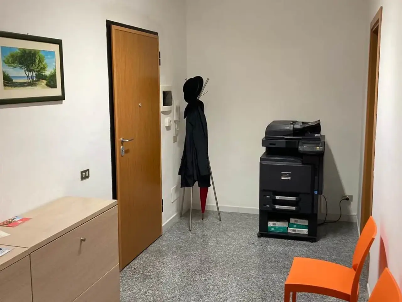 Ufficio in  Bari, Bari, {3} - Foto 1