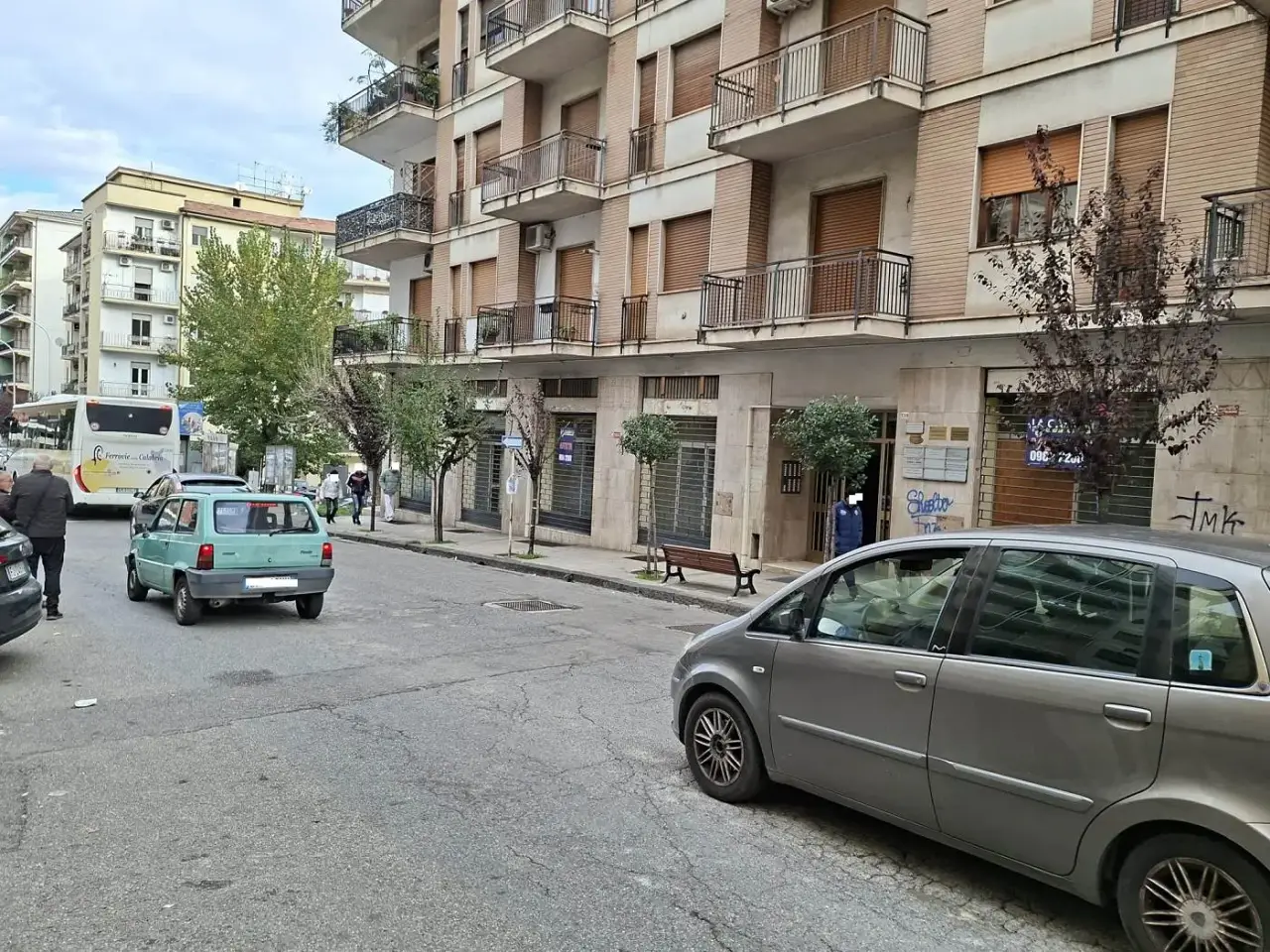 Negozio in Via Fera, Cosenza, {3} - Foto 2