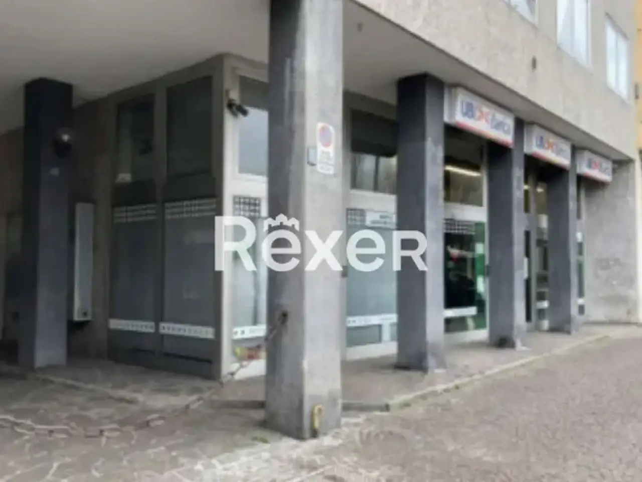 Ufficio in Via Padova 175 175, Milano, {3} - Foto 1