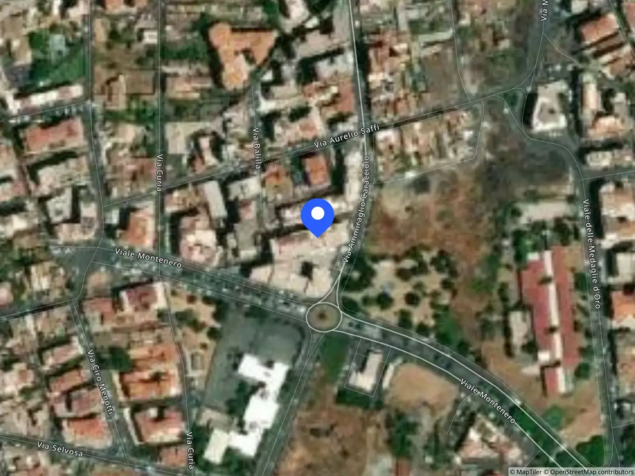 Autorimessa in Via Ammiraglio Caracciolo, 108, 95123 Catania Ct, Italia 108, Catania, {3} - Foto 2