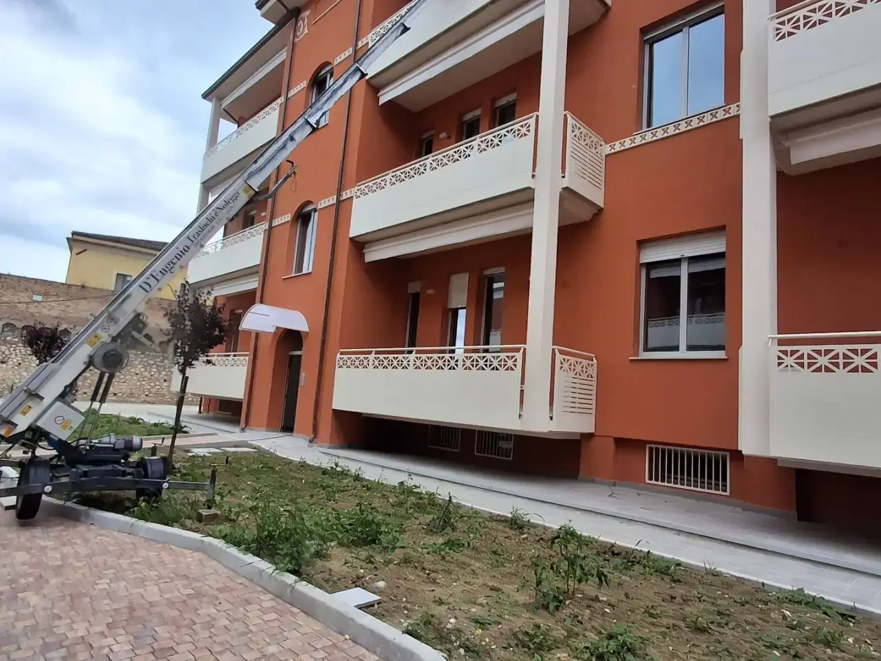 Ufficio in Circonvallazione Ragusa, Teramo, {3} - Foto 1