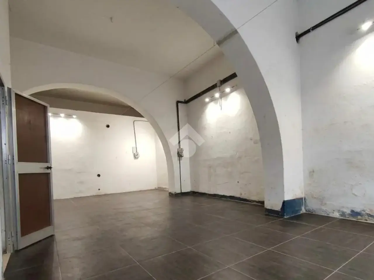 Magazzino in Via Vittorio Emanuele 114, Capaci, {3} - Foto 2