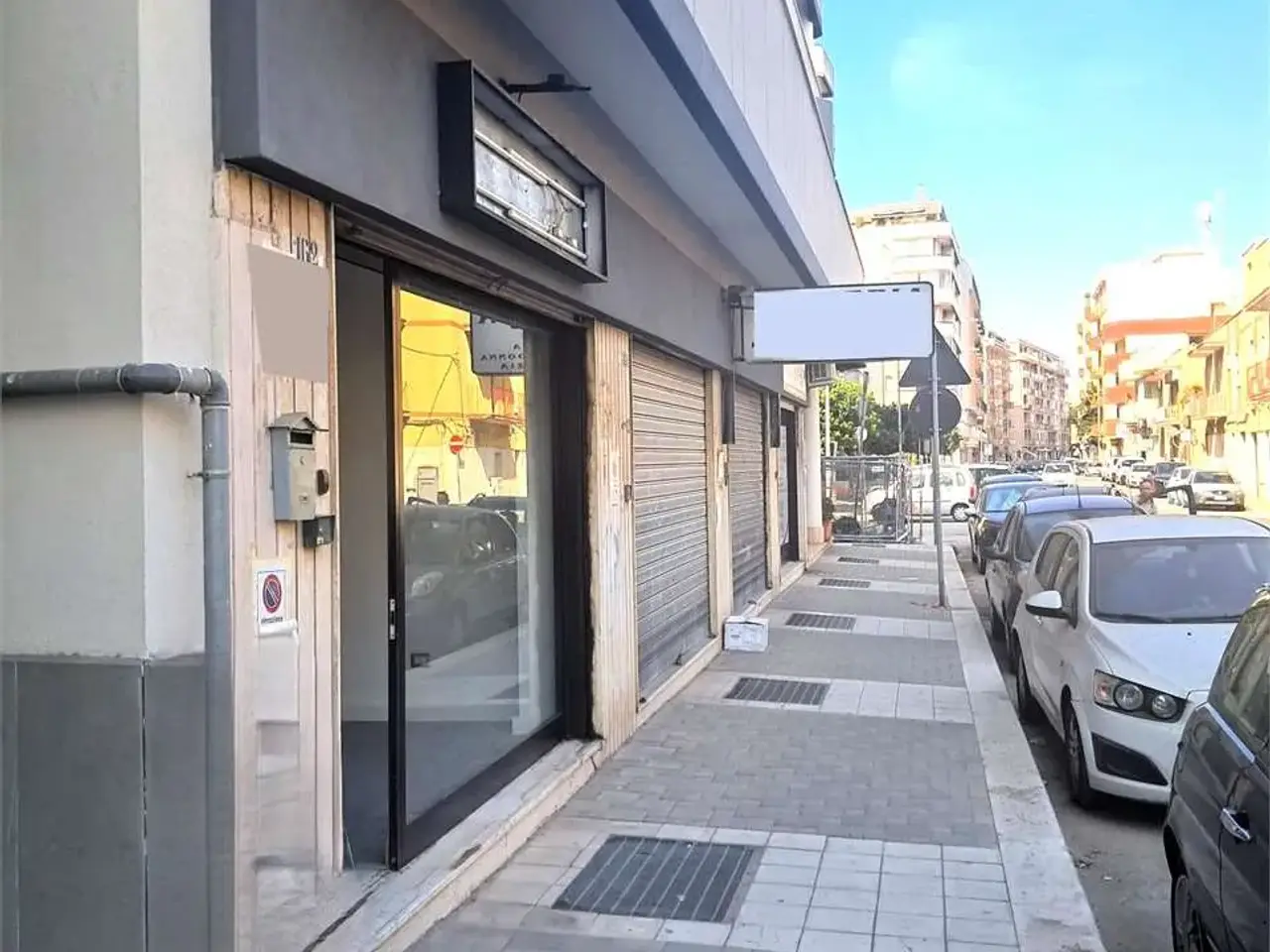 Locale commerciale in Via Cappuccini, 162, 72100 Brindisi, Brindisi, {3} - Foto 2