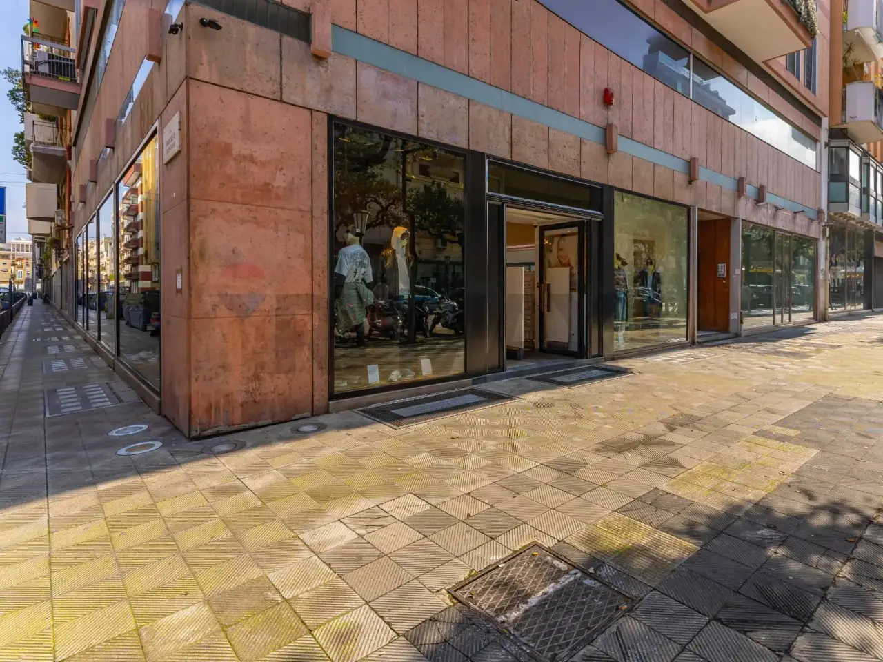 Negozio in Corso Cavour, Bari, {3} - Foto 2