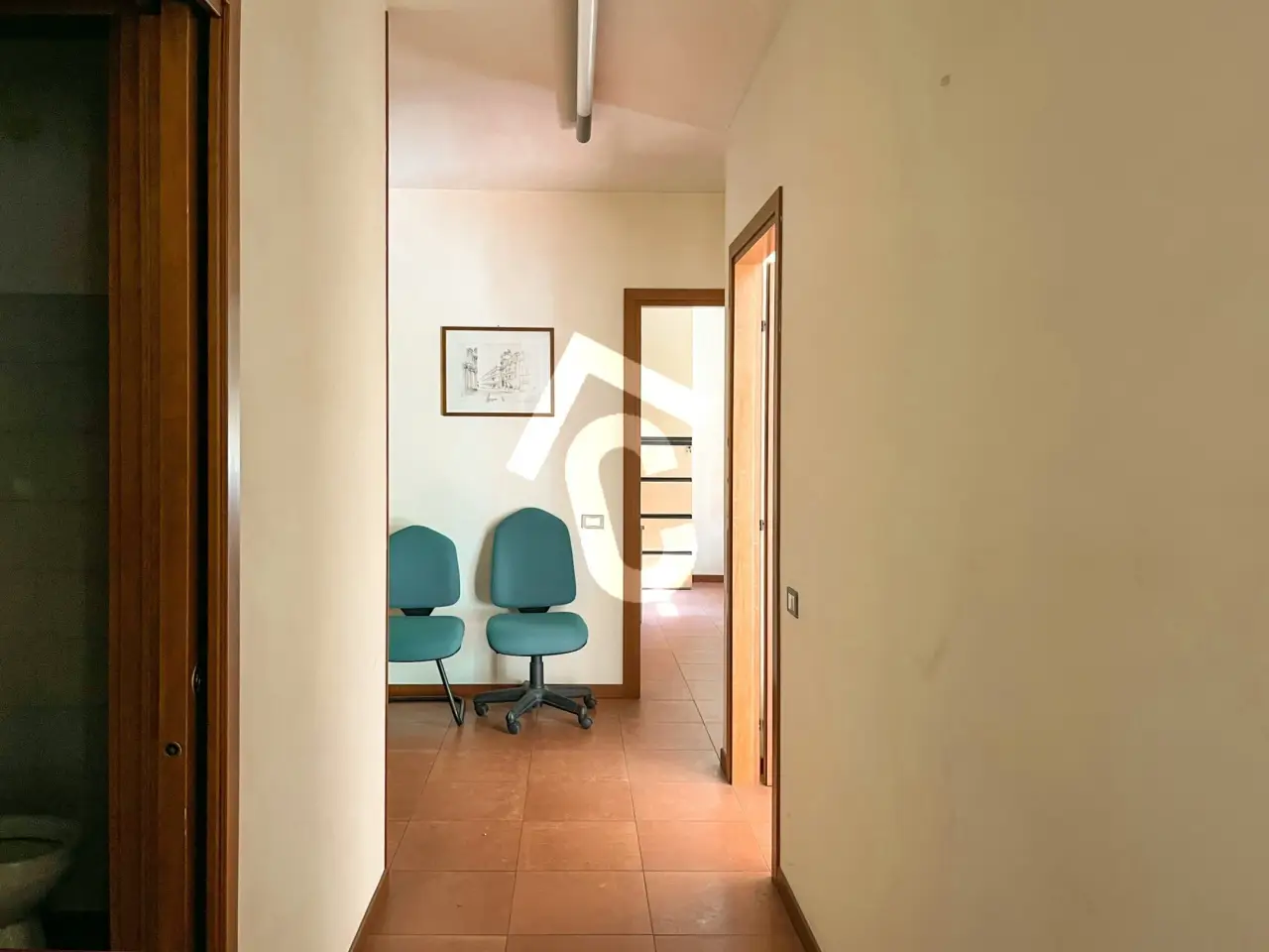 Ufficio in , Jesi, {3} - Foto 2