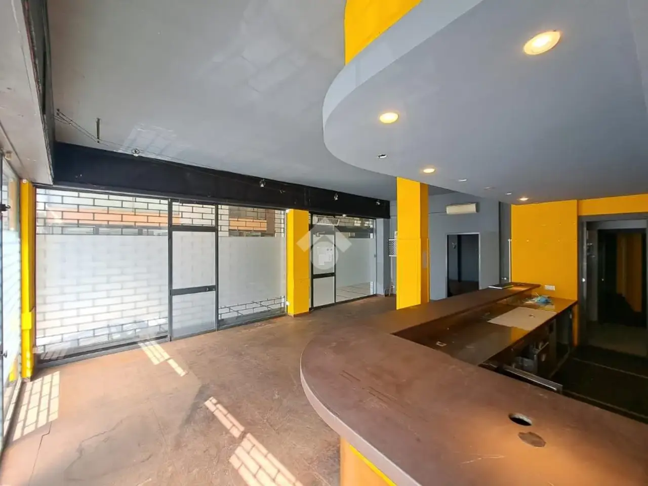 Negozio in Via Ognissanti 14, Padova, {3} - Foto 2