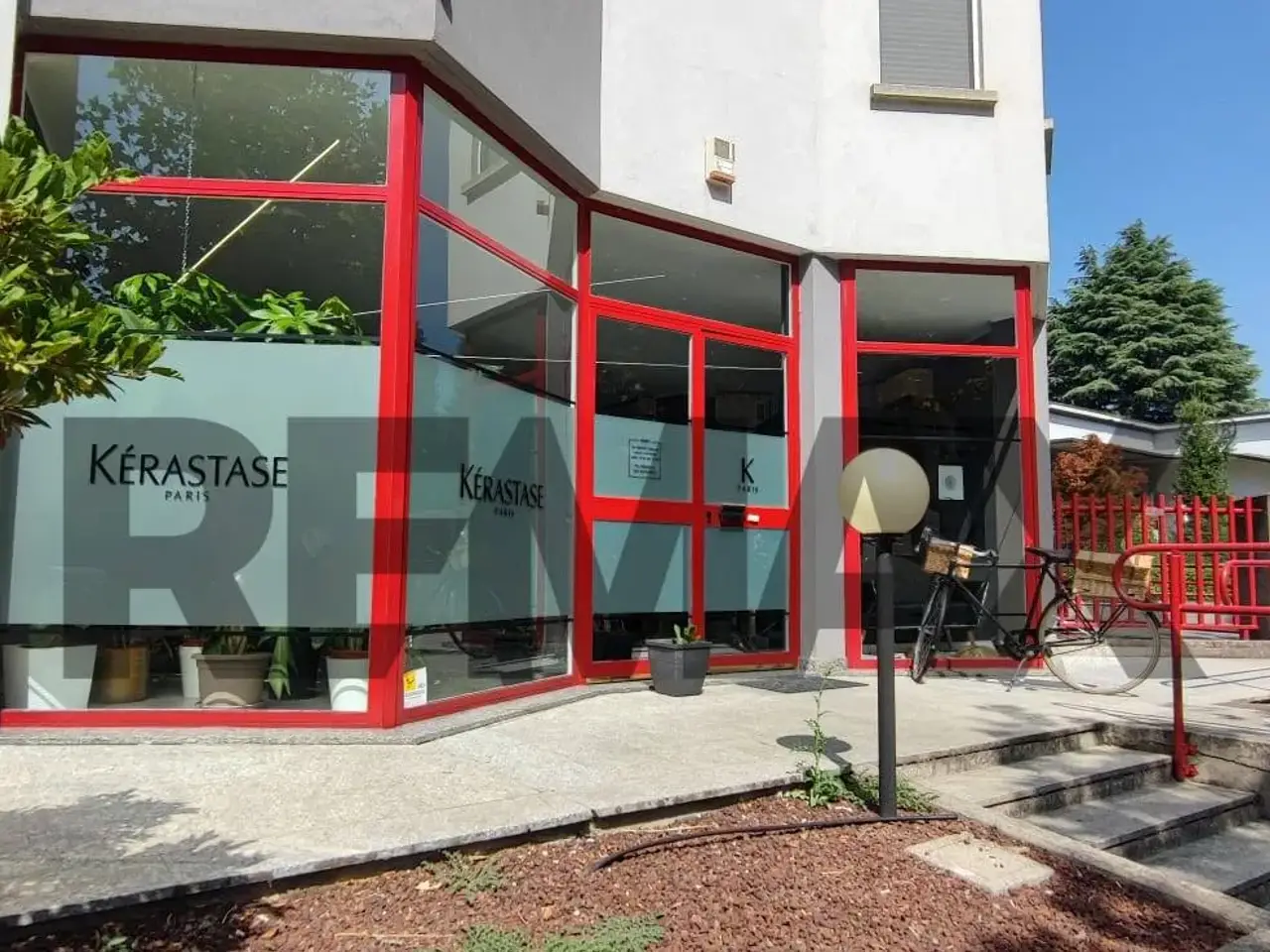 Esercizio commerciale in Via Torquato Tasso 29, Treviglio, {3} - Foto 1