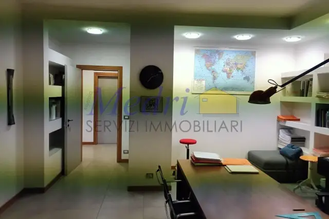 insertion image
