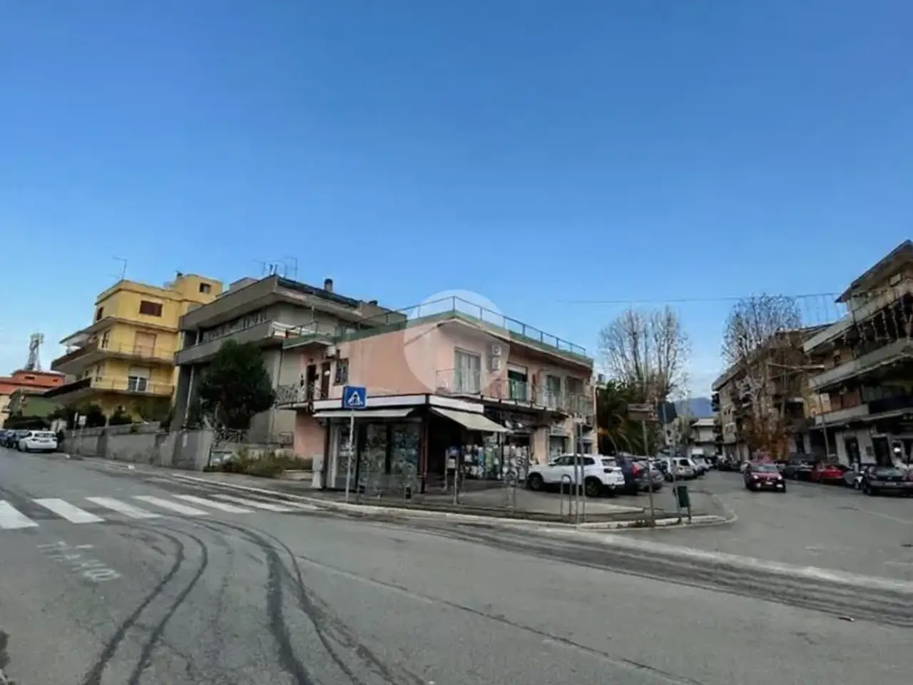 Negozio in Via Umberto Maddalena 74, Guidonia Montecelio, {3} - Foto 1