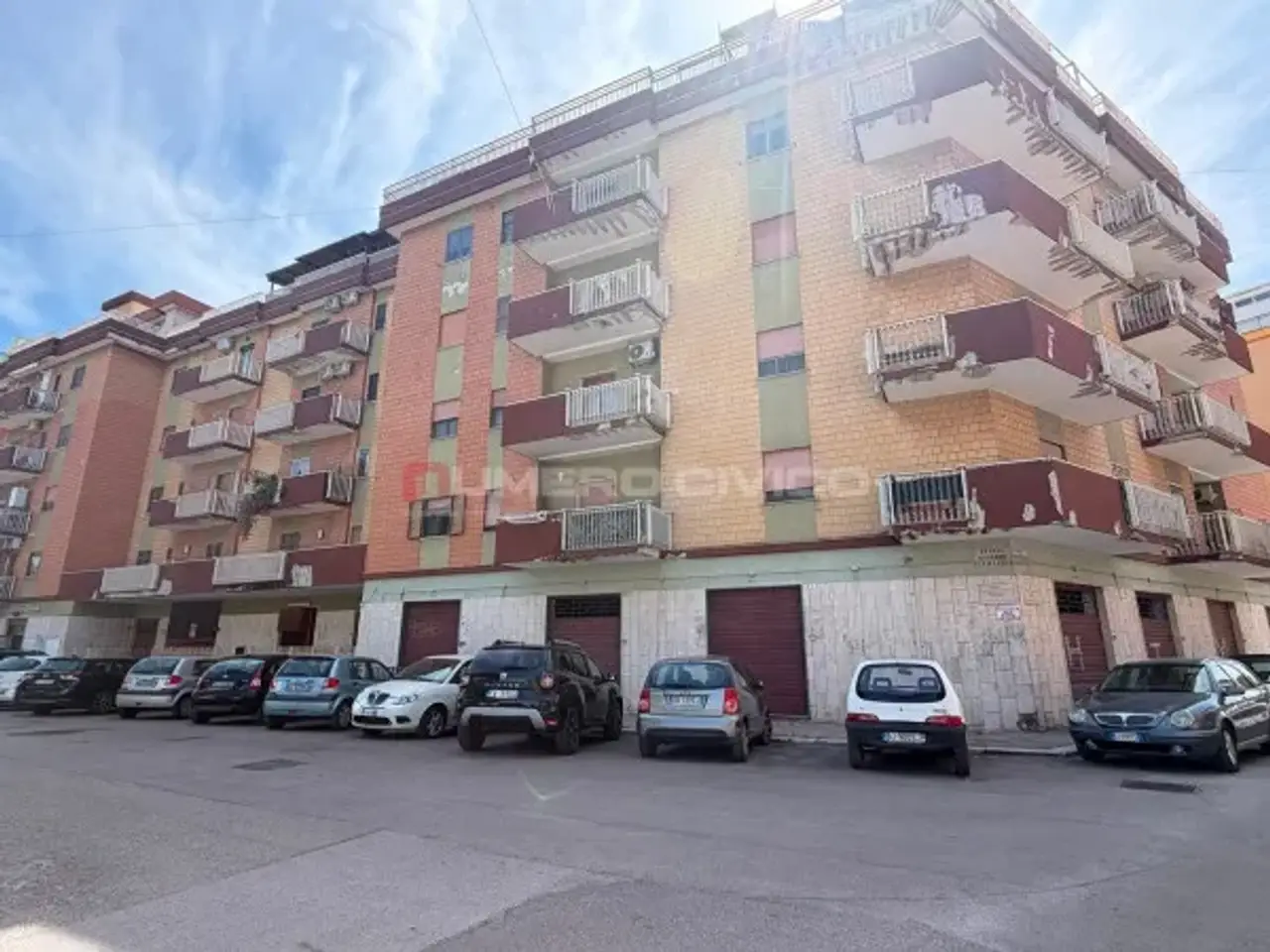 Negozio in Piazza Giacomo Federico Cavallucci, Foggia, {3} - Foto 1