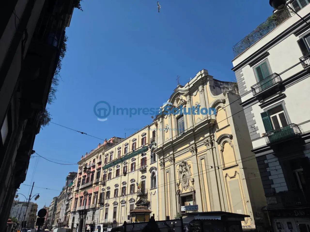 Ufficio in Via Enrico Pessina, Napoli, {3} - Foto 2