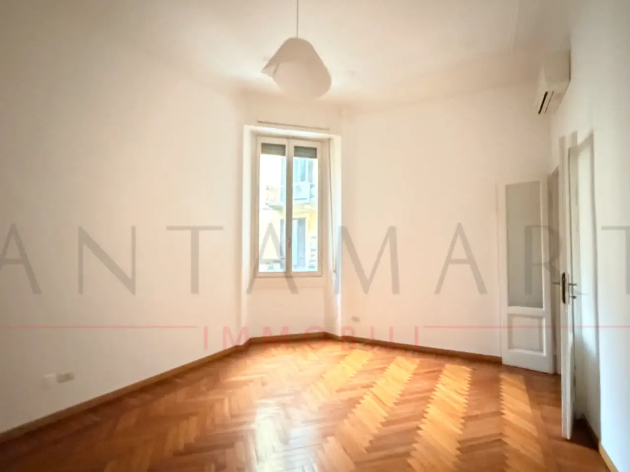 Ufficio in Via San Gregorio, Milano, {3} - Foto 1