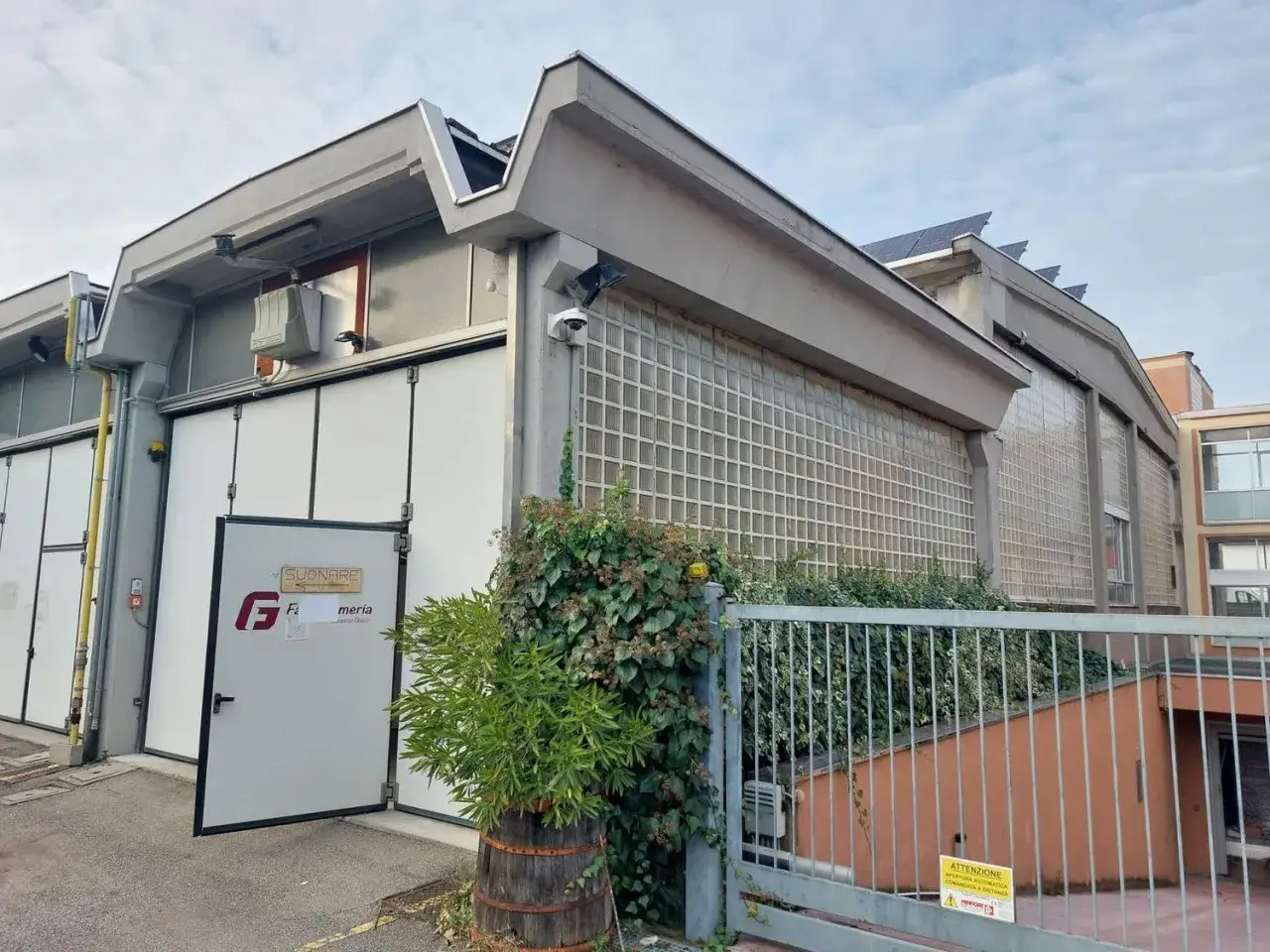 Capannone in Via della Giardina, 15, 20900 Monza Mb, Italia, Monza, {3} - Foto 1