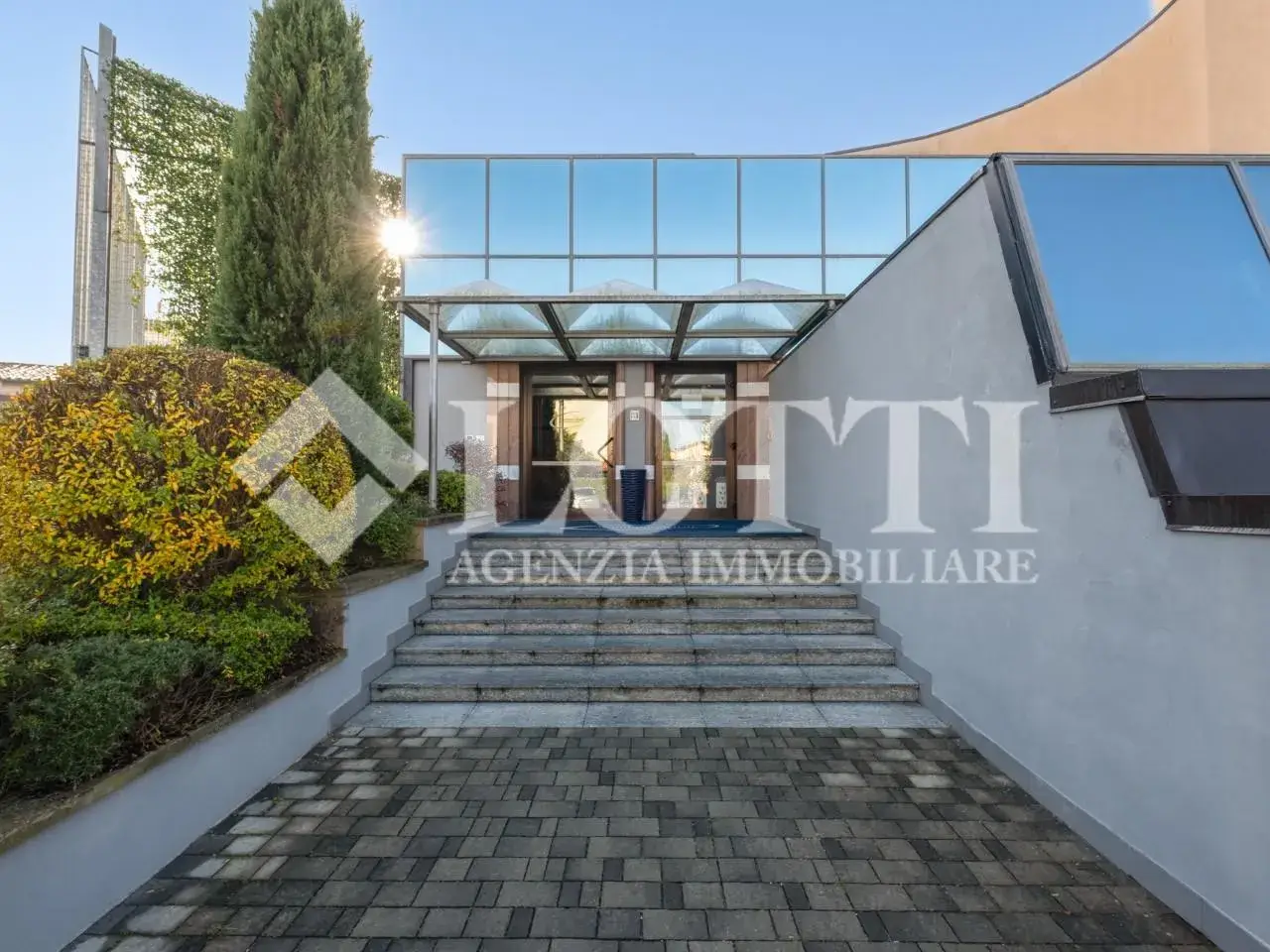 Ufficio in Vittorio Veneto 142, Pontedera, {3} - Foto 2