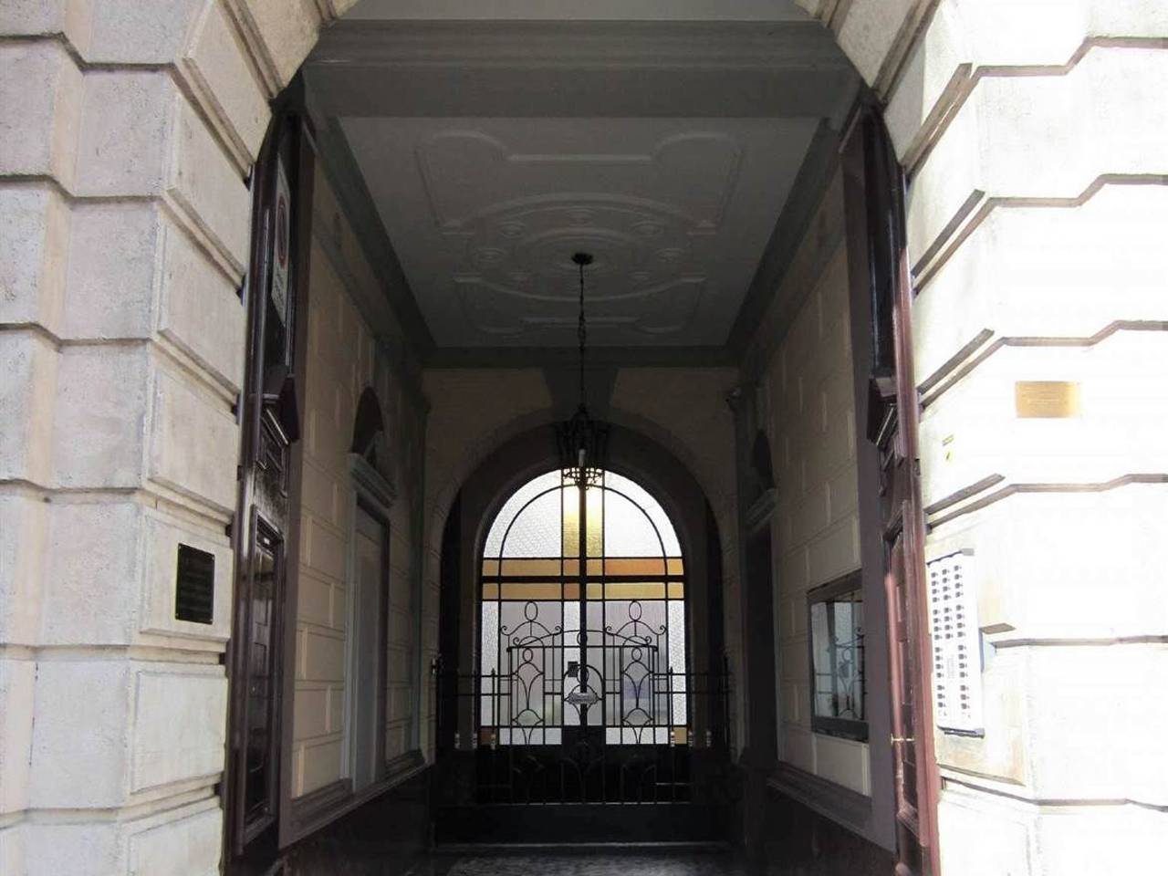 appartamento in affitto a Milano in zona XXII Marzo