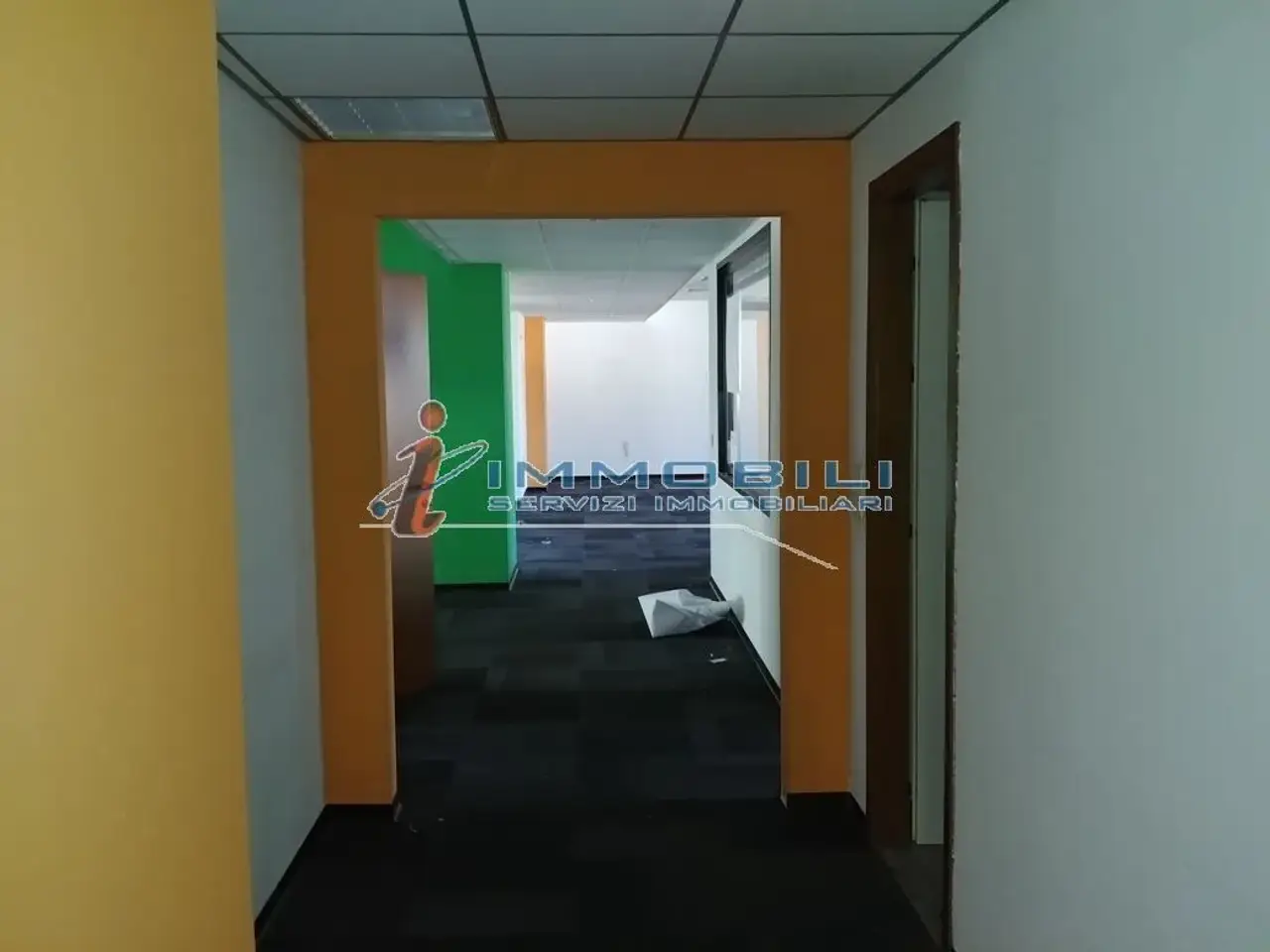 Ufficio in Via Bartolomeo Colleoni, Agrate Brianza, {3} - Foto 2