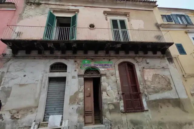 Detached house, Ragusa - Photo 1