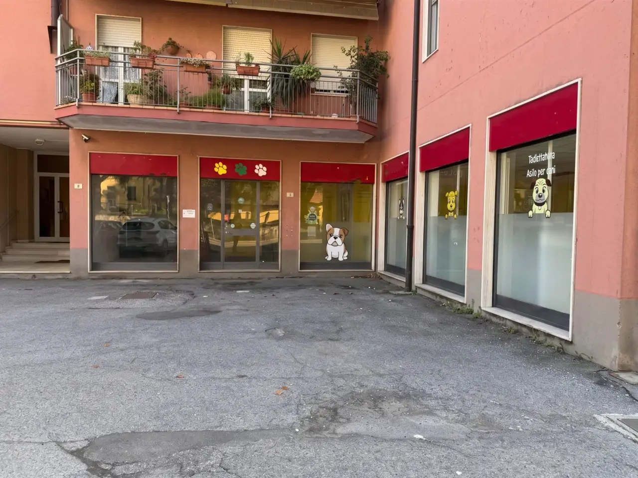 Negozio in Via Ugo Foscolo, Casatenovo, {3} - Foto 2