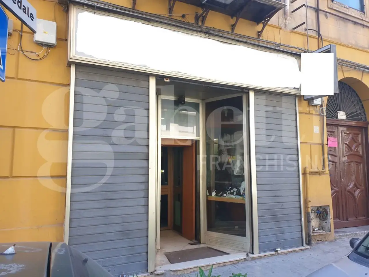 Negozio in Corso Tukory , Palermo, {3} - Foto 1