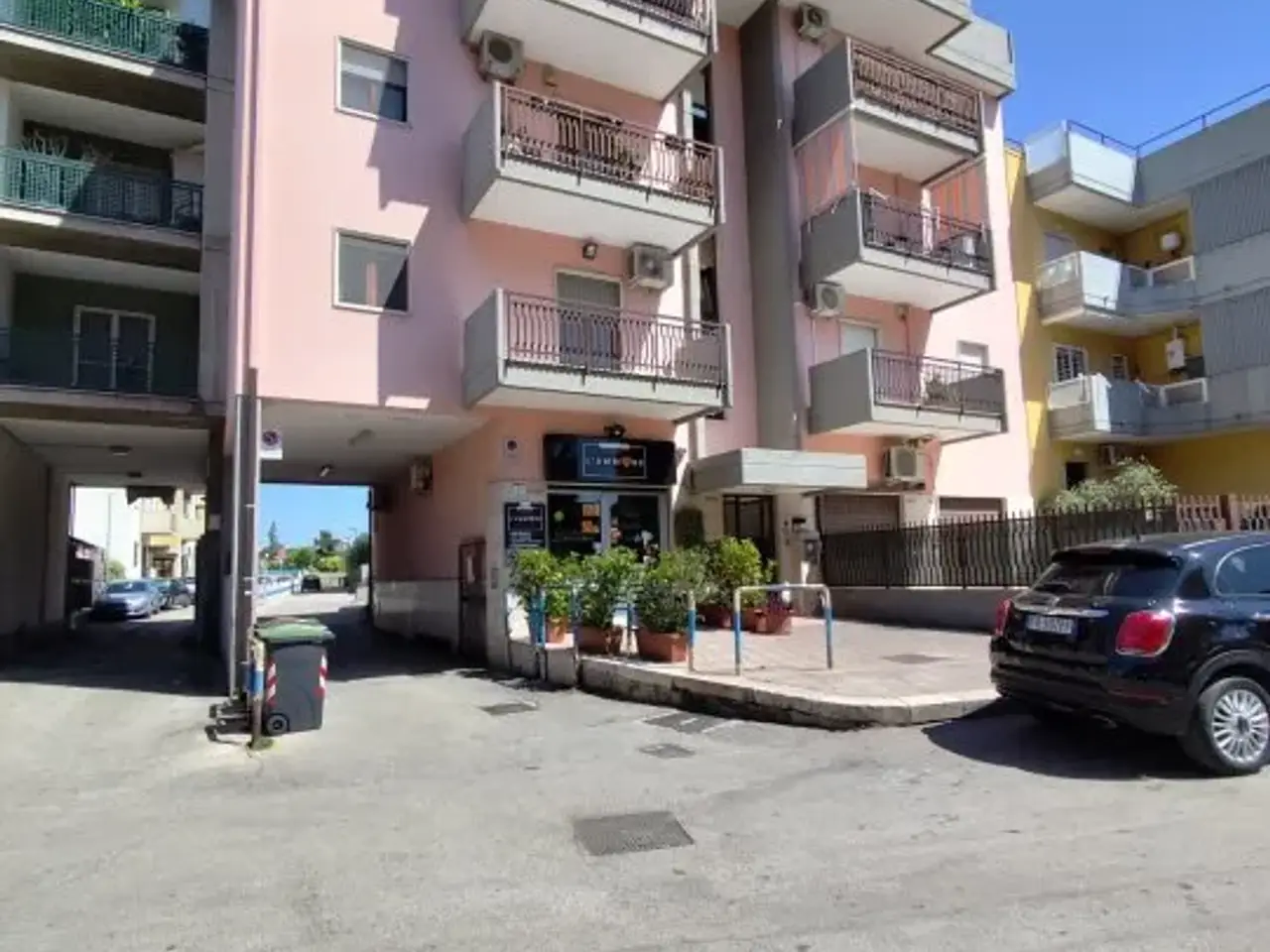 Negozio in , Bari, {3} - Foto 2