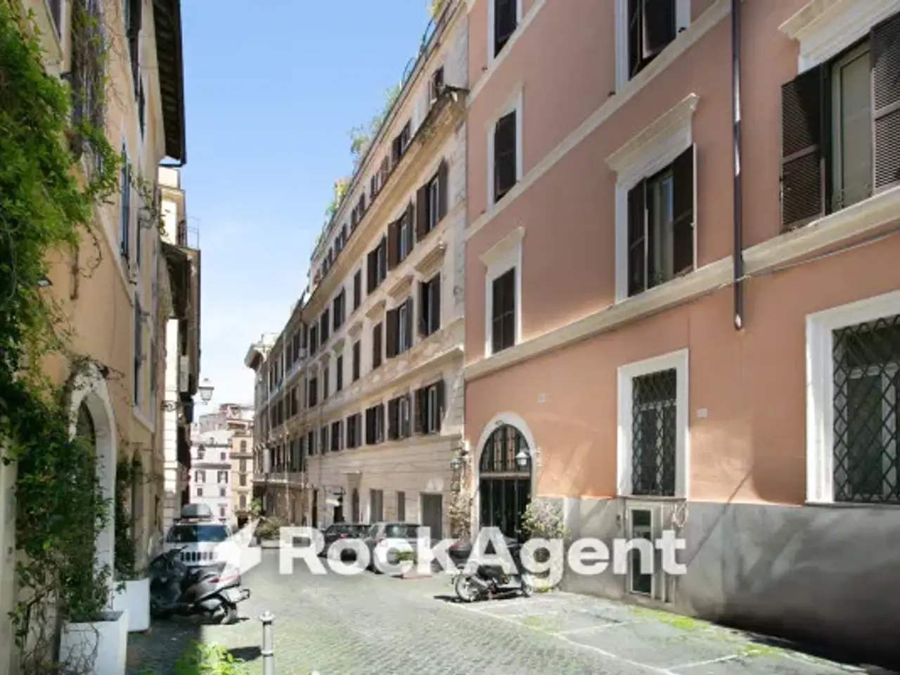 Magazzino in Via dei Quattro Cantoni 9a, Roma, {3} - Foto 1