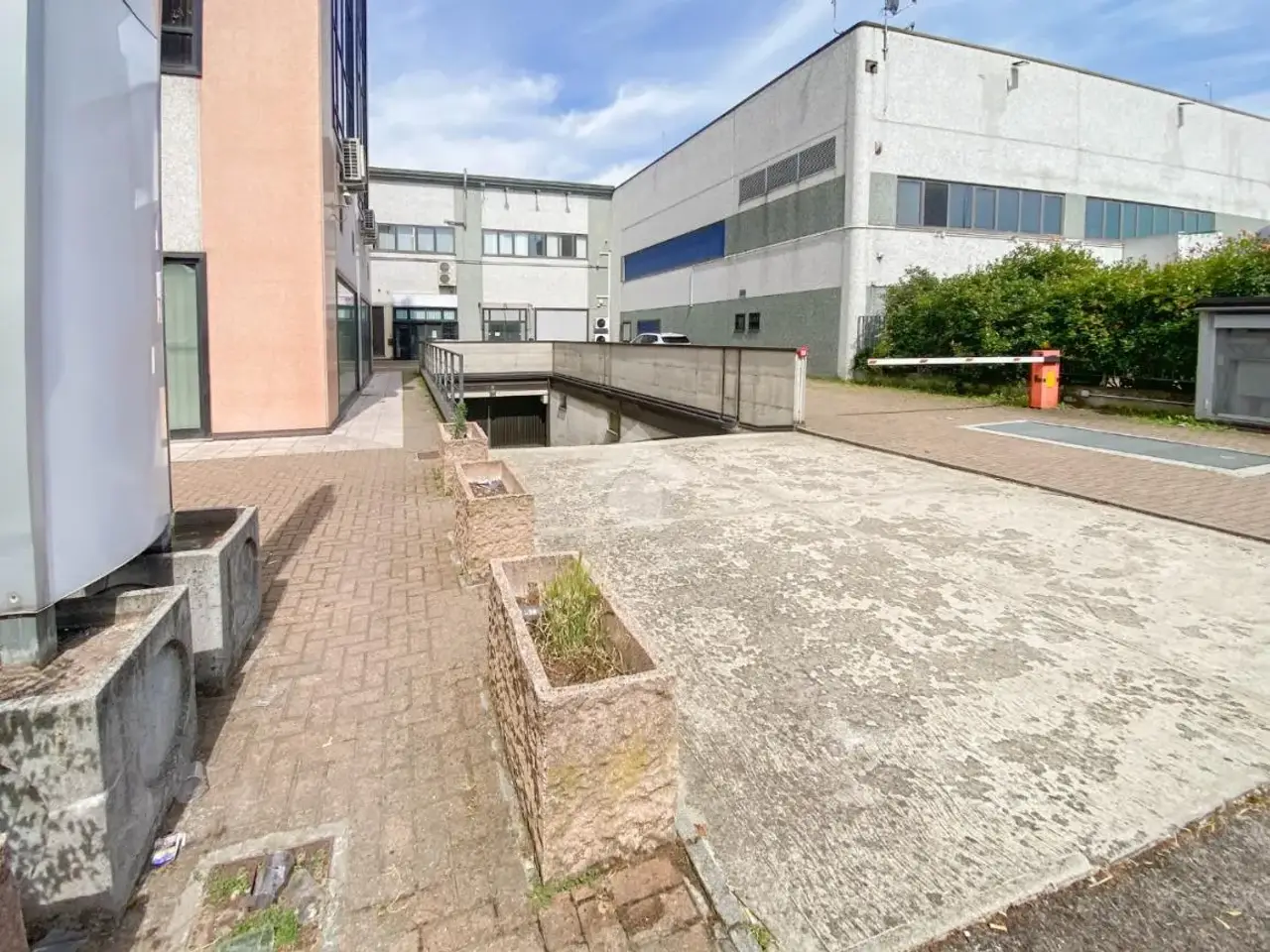 Magazzino in Via a. Cechov 3, San Giuliano Milanese, {3} - Foto 1