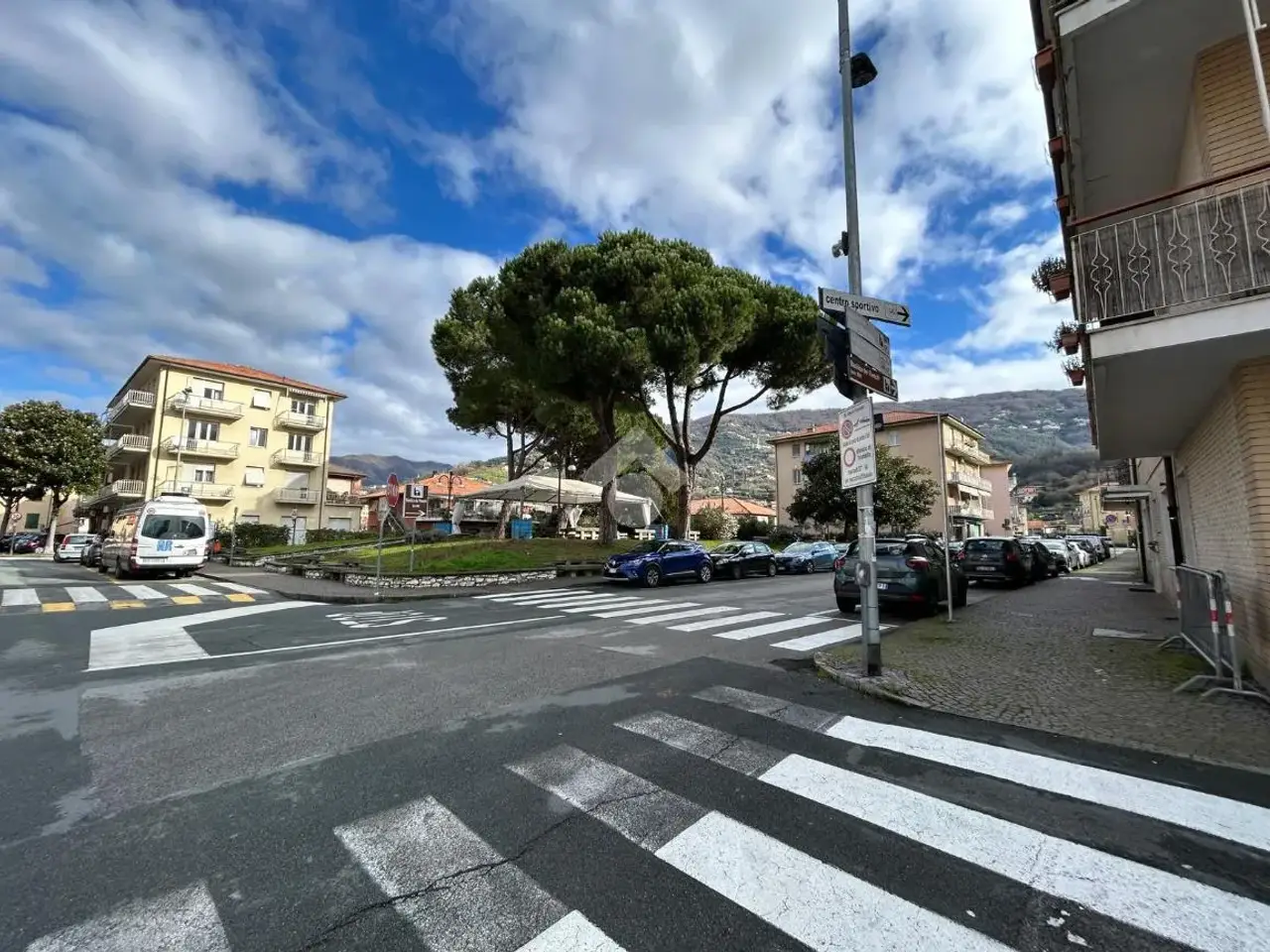 Negozio in Via Divisione Coduri, Cogorno, {3} - Foto 1