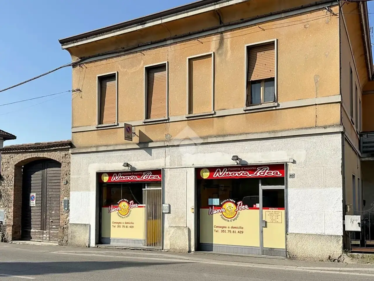 Negozio in Via Dante Cesana 40, Carate Brianza, {3} - Foto 2