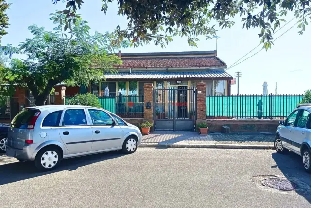 Casa indipendente in Borgo Segezia 35, Foggia - Foto 1