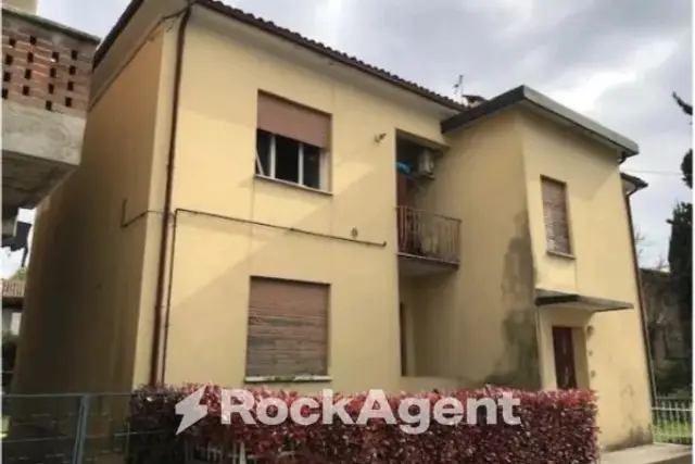 4-room flat in Via Castellana 14, Fonte - Photo 1