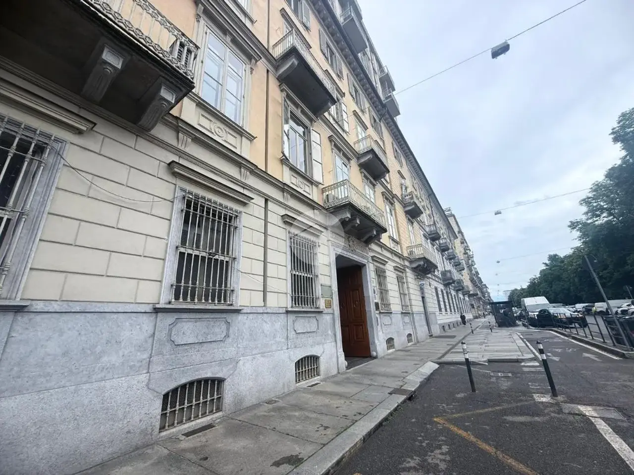 Negozio in Corso Giacomo Matteotti, Torino, {3} - Foto 1