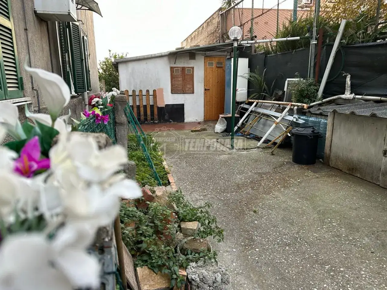 Magazzino in Via degli Olivi, Roma, {3} - Foto 1