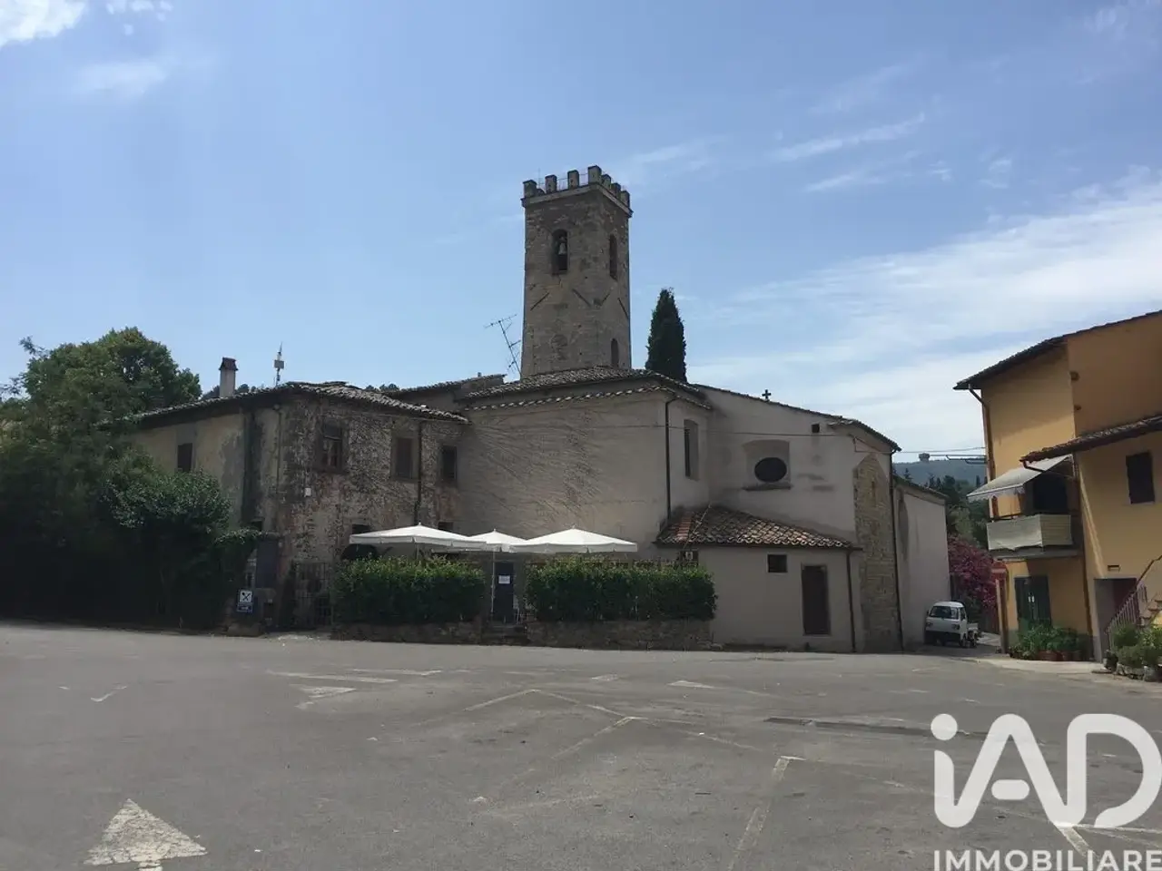Negozio in Piazza Anna Frank 2, Cavriglia, {3} - Foto 1