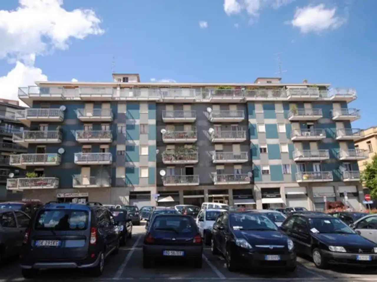 Negozio in Via Alessandro Roccavilla 2, Biella, {3} - Foto 2
