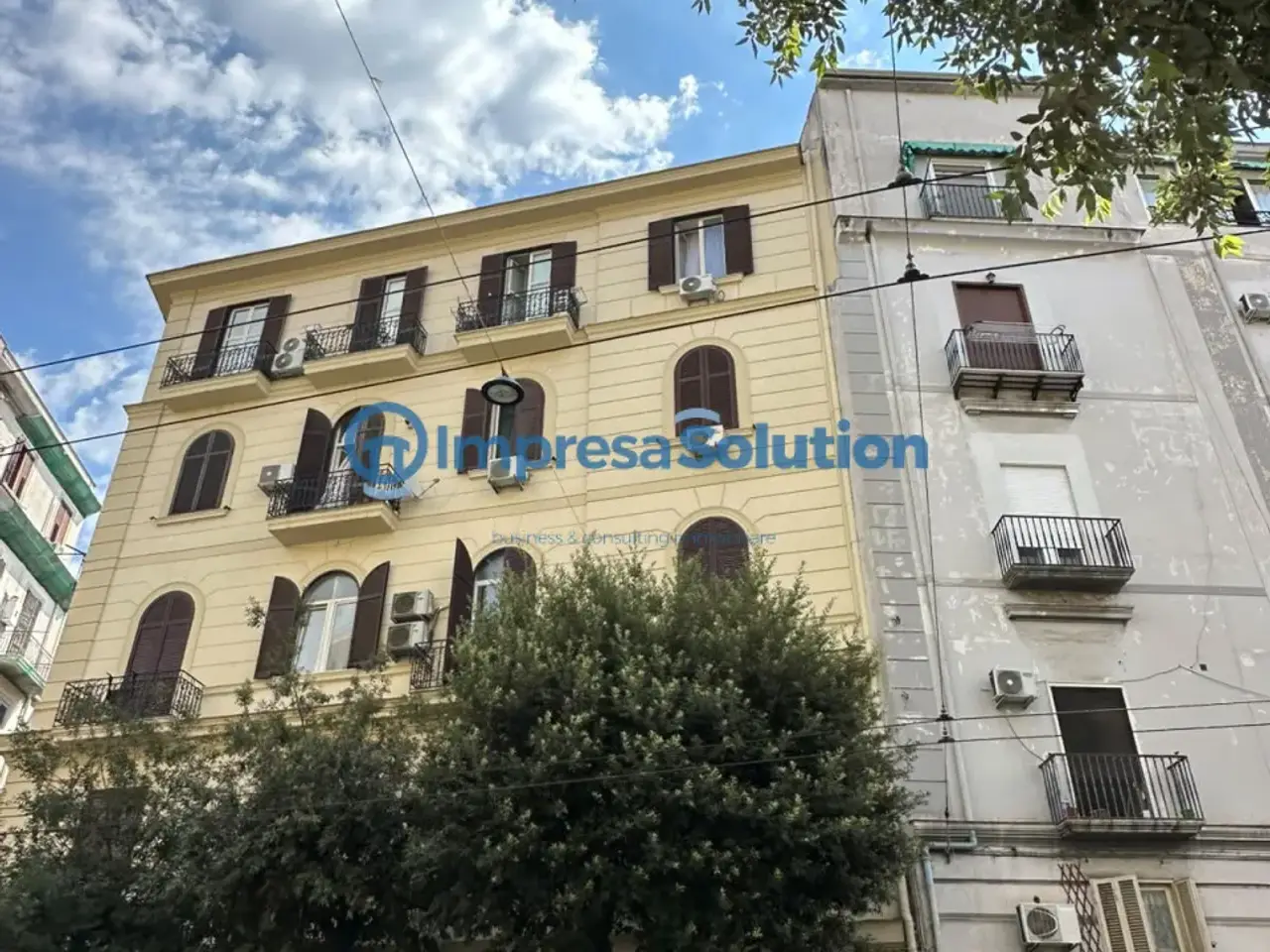 Negozio in Corso Giuseppe Garibaldi, Napoli, {3} - Foto 2