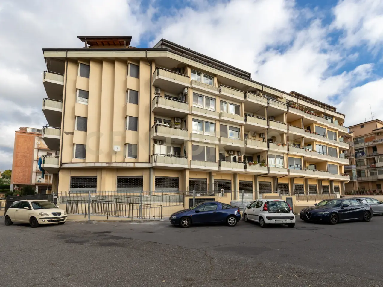 Supermercato in Via Giuseppe Mazzini 35, Gravina Di Catania, {3} - Foto 2
