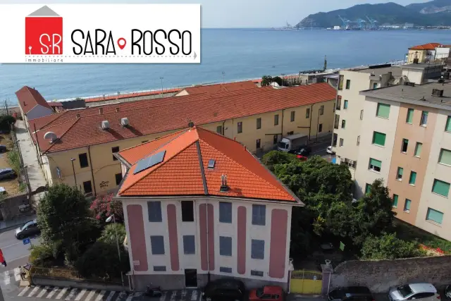 Apartament in Via Nizza 18, Savona - Photo 1