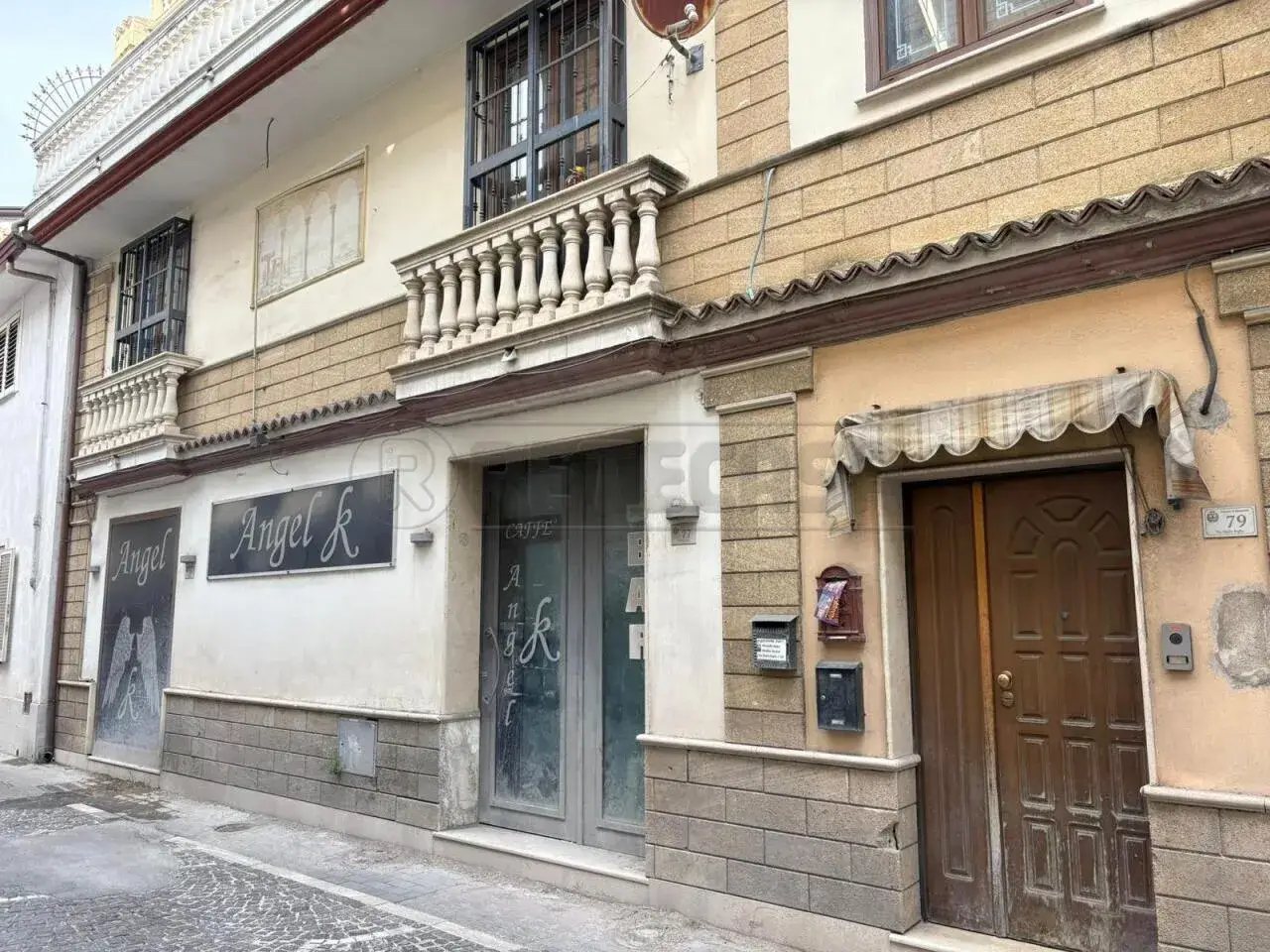 Palazzina commerciale in Via Giulio Foglia, Marcianise, {3} - Foto 1