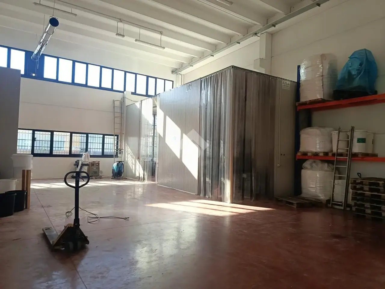 Capannone in Via Cervese 383, Cesena, {3} - Foto 1