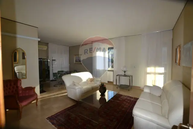 Apartament in {3}, - Photo 1