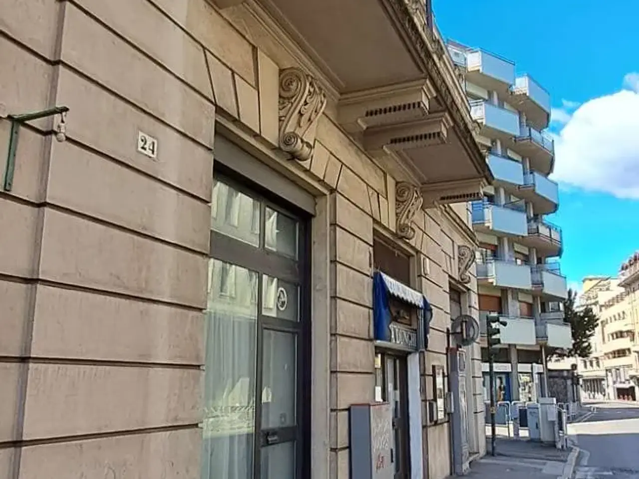 Negozio in , Varese, {3} - Foto 1