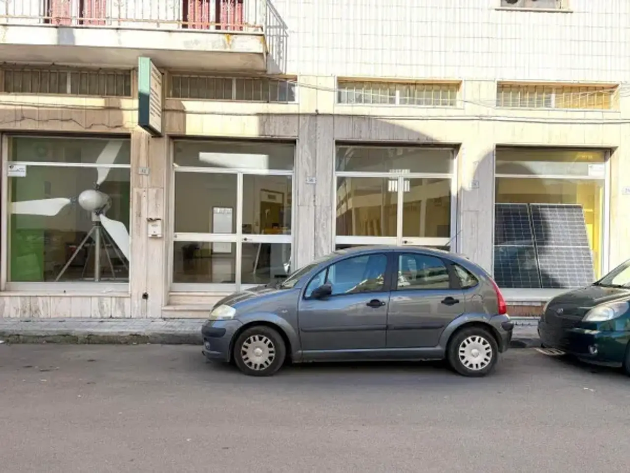 Negozio in Via Pietro Mascagni 32, Tricase, {3} - Foto 2
