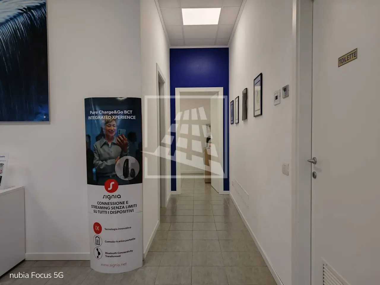Negozio in Via Agostino Bertani 3, Reggio Emilia, {3} - Foto 2