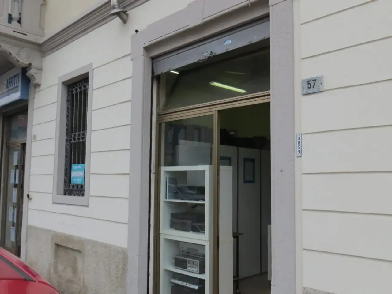 Negozio in , Busto Arsizio, {3} - Foto 2