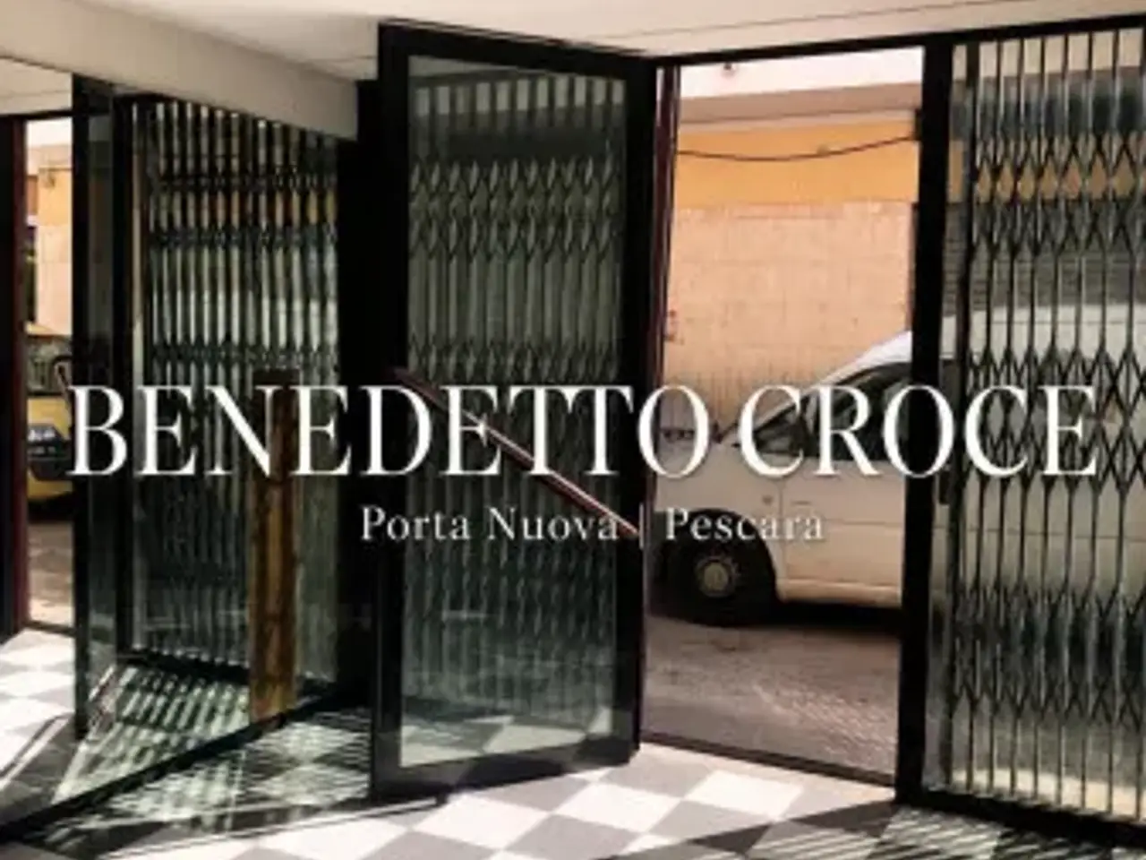 Negozio in Via Benedetto Croce 172, Pescara, {3} - Foto 1