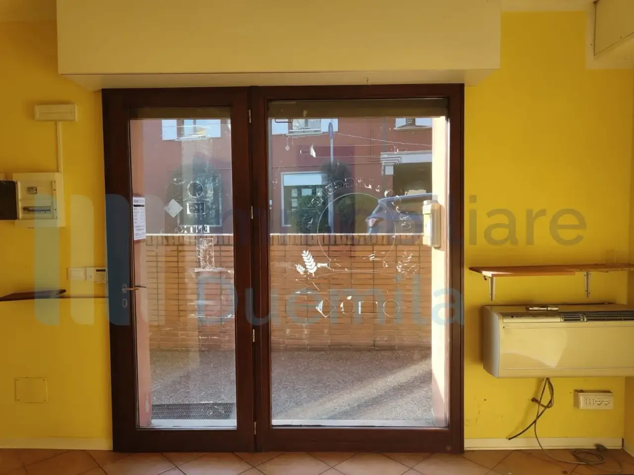 Palazzina commerciale in , Zola Predosa, {3} - Foto 2